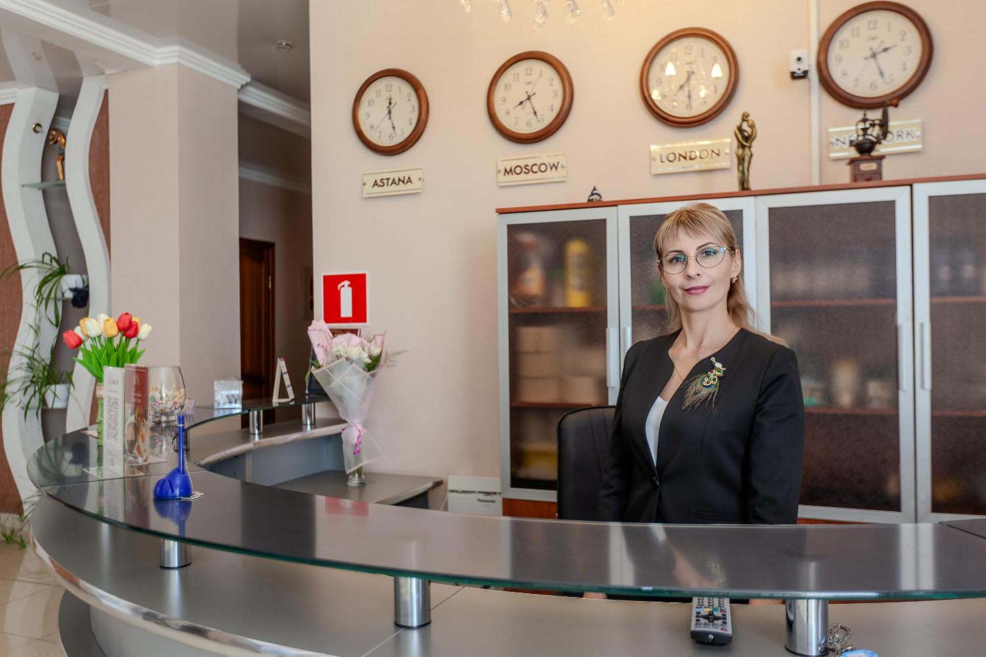 Respect Hotel Pavlodar Exterior photo