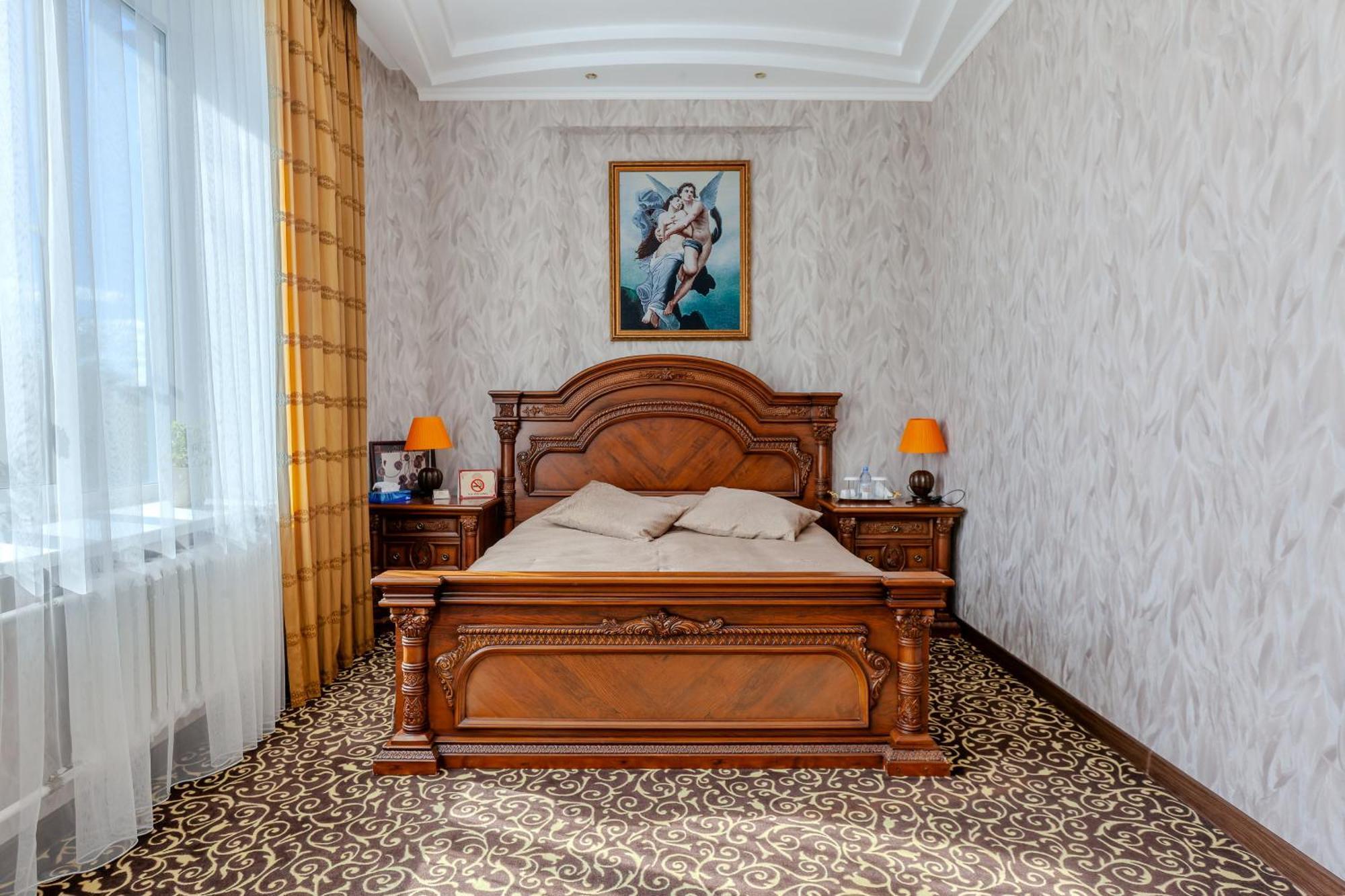 Respect Hotel Pavlodar Exterior photo
