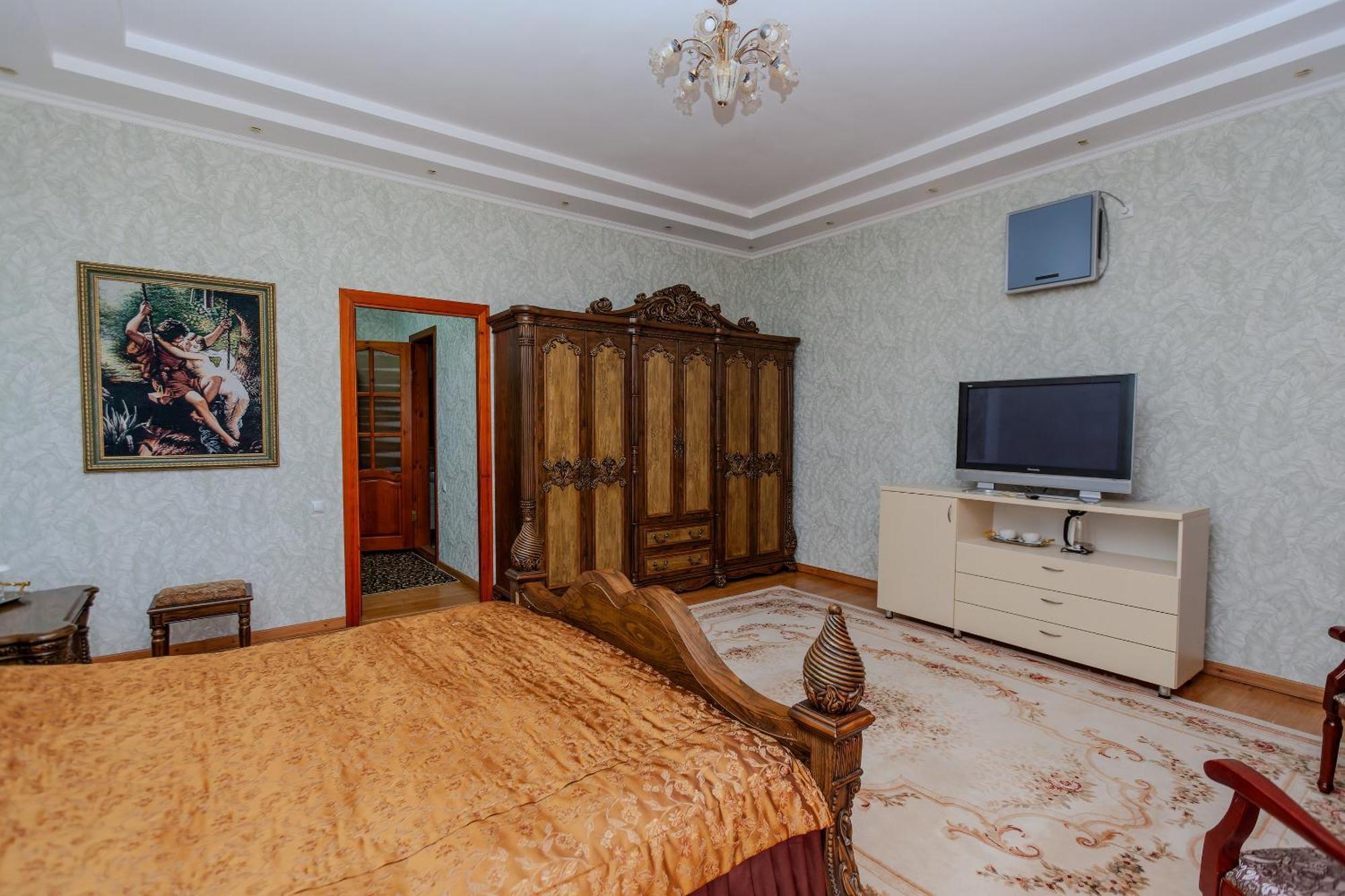 Respect Hotel Pavlodar Exterior photo
