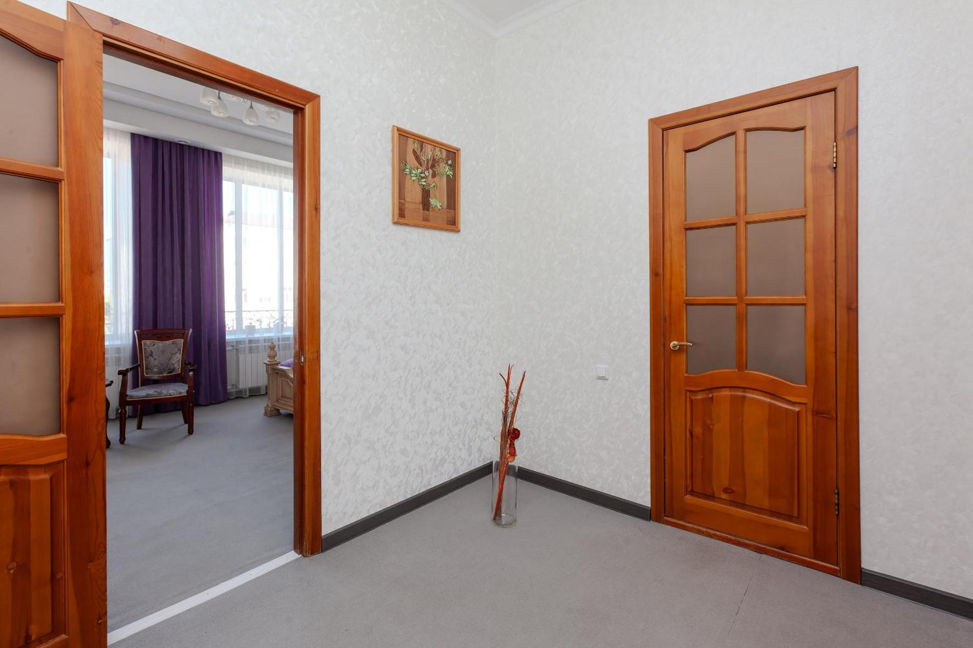 Respect Hotel Pavlodar Exterior photo
