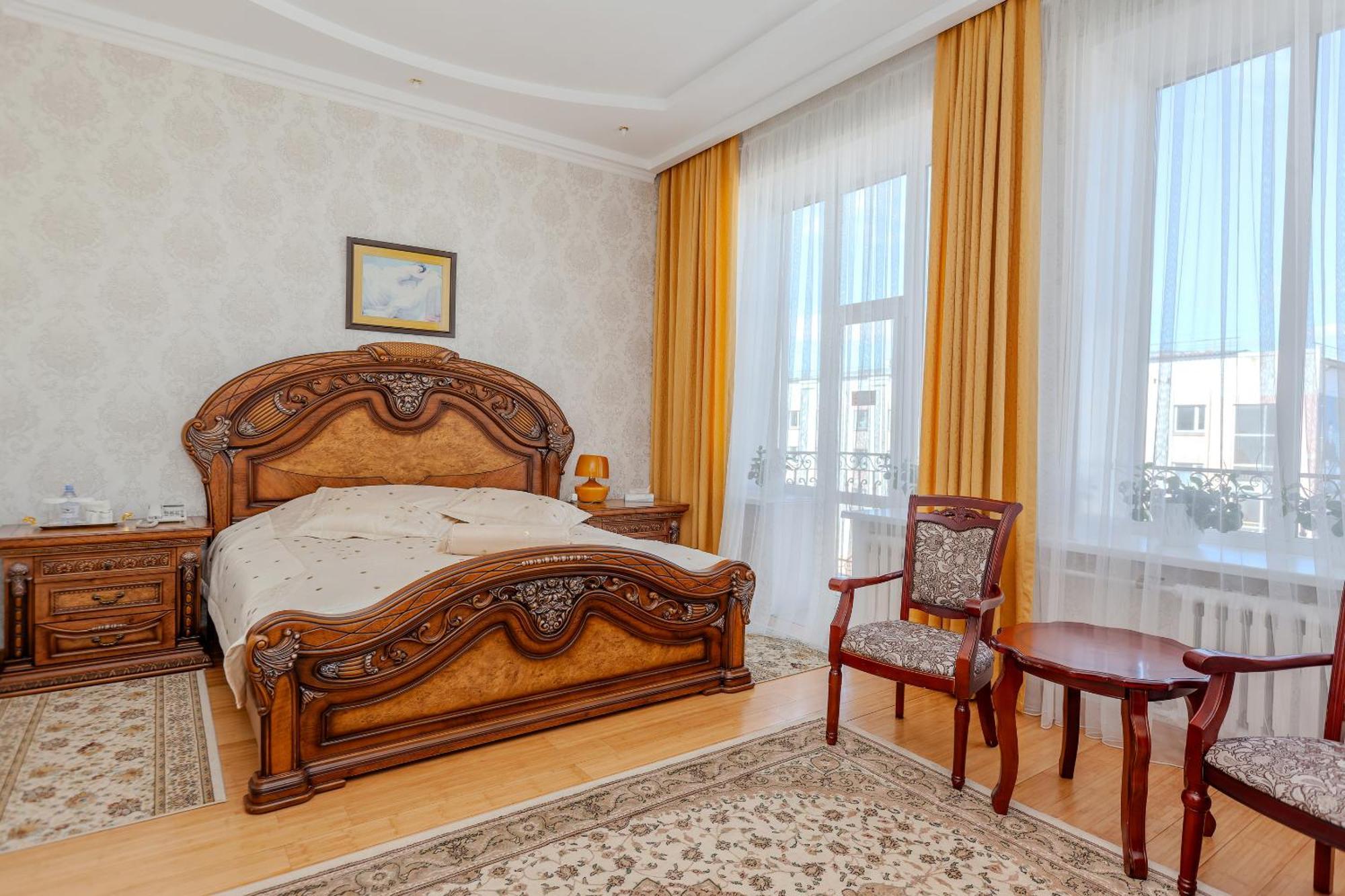 Respect Hotel Pavlodar Exterior photo